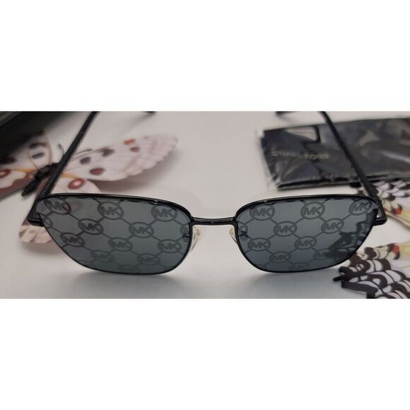 Michael Kors Burlington Monogramed Frames 100% UV Protection Sunnies w/ Case main image 9